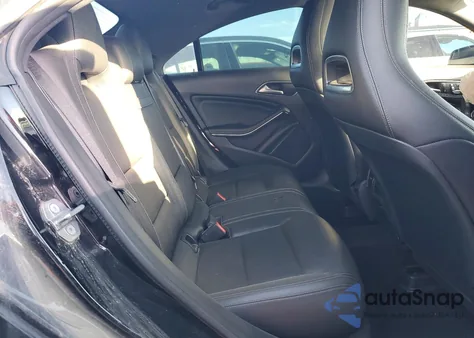 2018 Mercedes-Benz Cla 250 z USA, uszkodzony, nr VIN WDDSJ4EB8JN633444